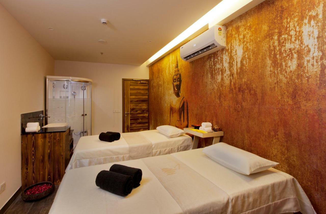 Country Premier - 10 Min From Golden Temple