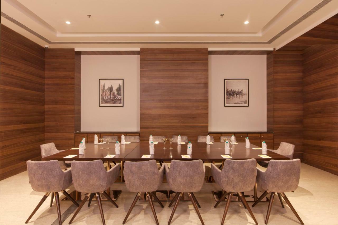 Hotel Country Premier - 10 Min From Golden Temple